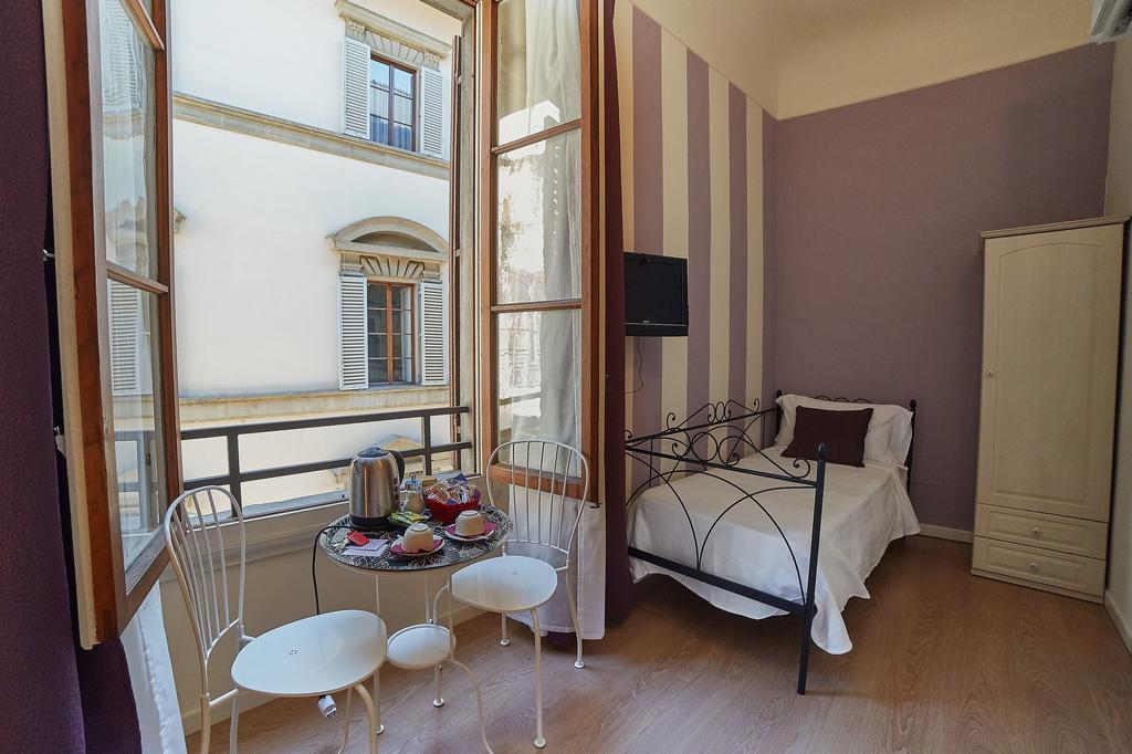 B&B Di Piazza Del Duomo Firenze Eksteriør billede