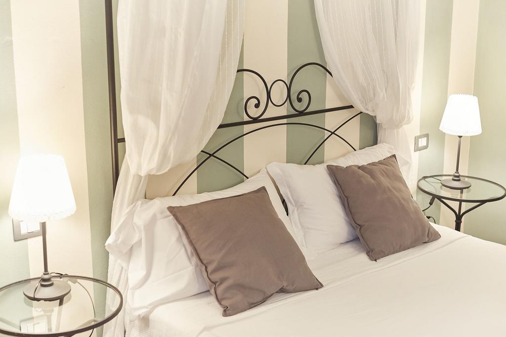 B&B Di Piazza Del Duomo Firenze Værelse billede
